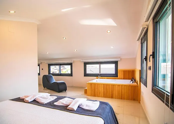 Unique 2 Вилла *