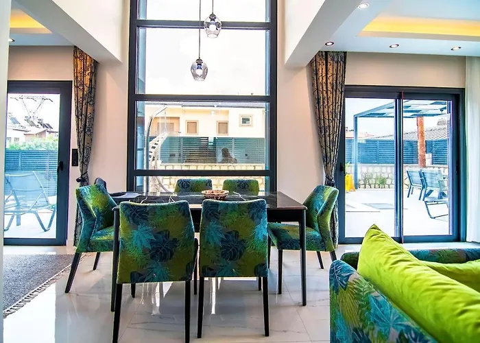 Unique 2 * Fethiye